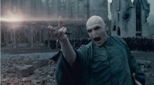 Voldemort rüstet sich für den finalen Kampf